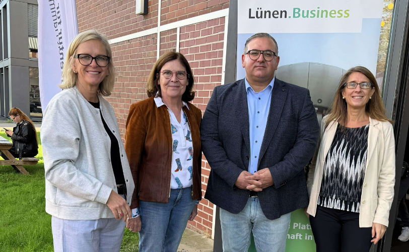 2. Besuch der stellv. Landrätin Annette Droege-Middel, 2. v.r., mit Sylvia Tiews (WZL), Nihar Göl (Jobcenter Kreis Unna), Sandra Pawlas (Agentur für Arbeit Hamm)